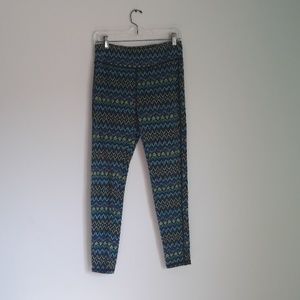 Pattern Printed Athletic Leggings